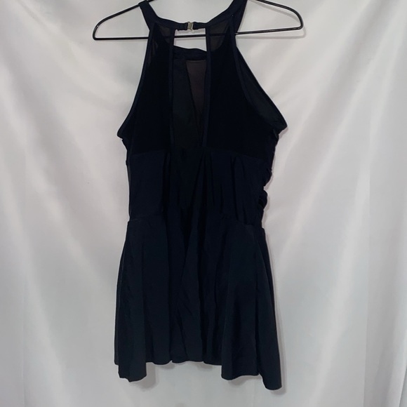 HOLIPICK WO SIZE LARGE BLACK MESH SHEER INSET RUCHED MIDDLE ONE PIECE SWIMSUIT - Picture 12 of 13